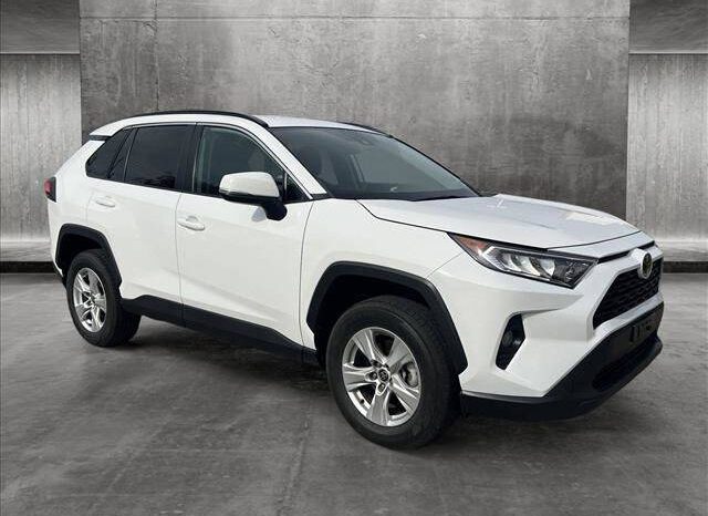 
								Used 2021 Toyota RAV4 full									