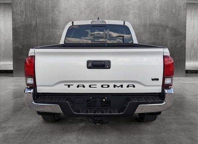 
								Used 2022 Toyota Tacoma full									