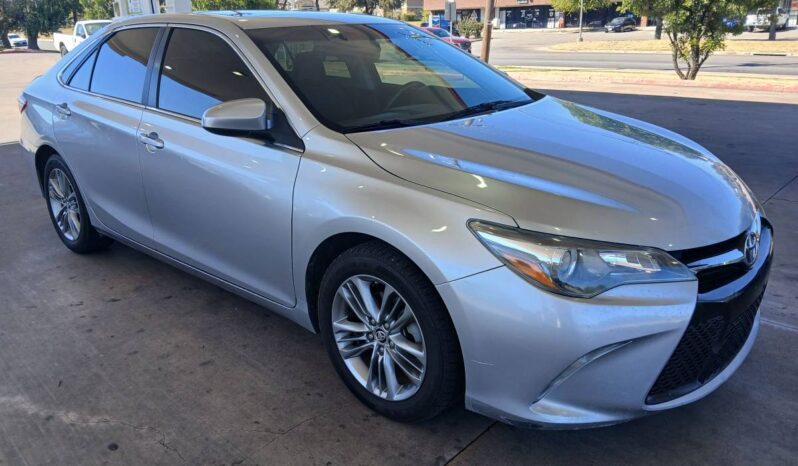 
								Used 2015 Toyota Camry full									