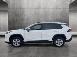 
										Used 2021 Toyota RAV4 full									