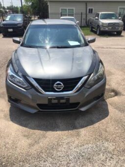 
										Used 2017 Nissan Altima full									